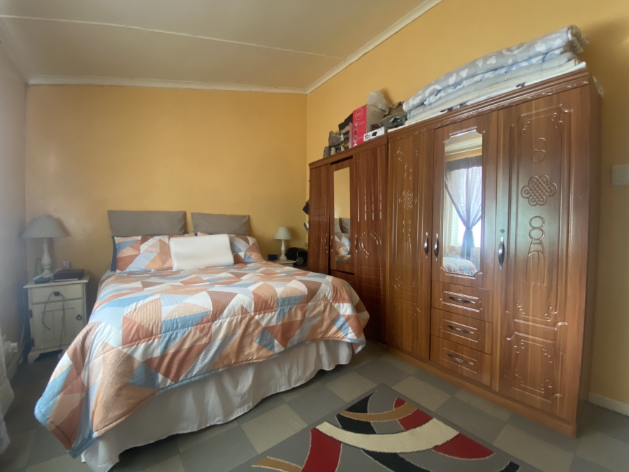 2 Bedroom Property for Sale in Hawston Western Cape